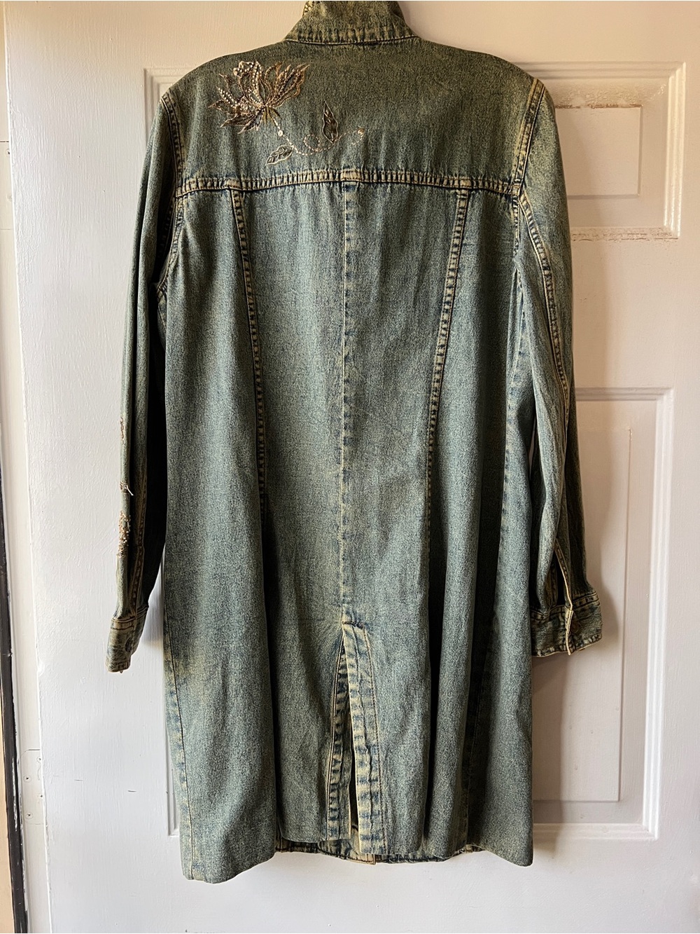CRAZY LINE Embroidered Long Denim Coat - Green - Picture 2 of 14